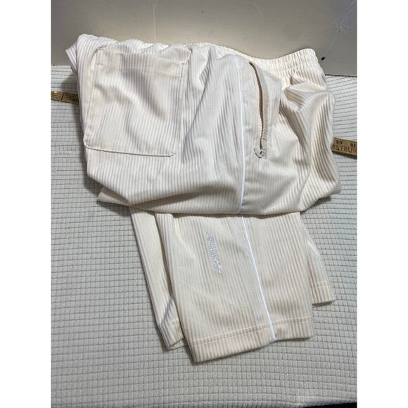NWT MENS Large ADIDAS ORIGINALS IM4434 WONDER WHITE PANTS MSRP $90 - Picture 10 of 12